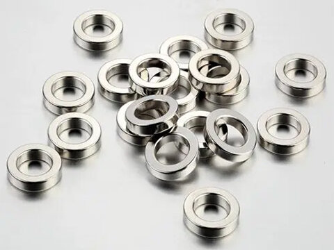 silver-magnetic-coating