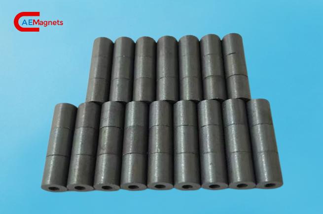 Ferrite Y32 with size of OD12*5*16mm